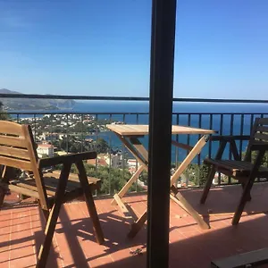 https://apartamento-con-vista-al-mar.catalonia-hotels.com